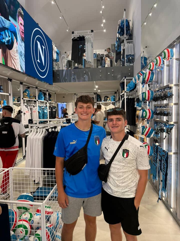 Изживяване в деня на мача в Неапол с обиколка „Марадона“