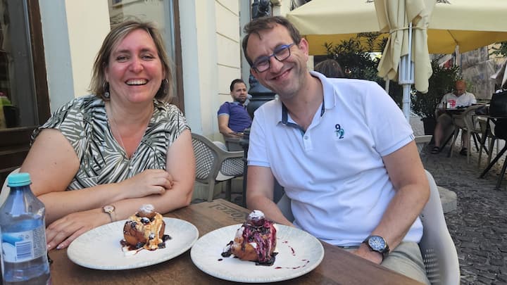 ტკბილი სასიამოვნოებები: ისტორიული და დესერტების საფეხმავლო ტური