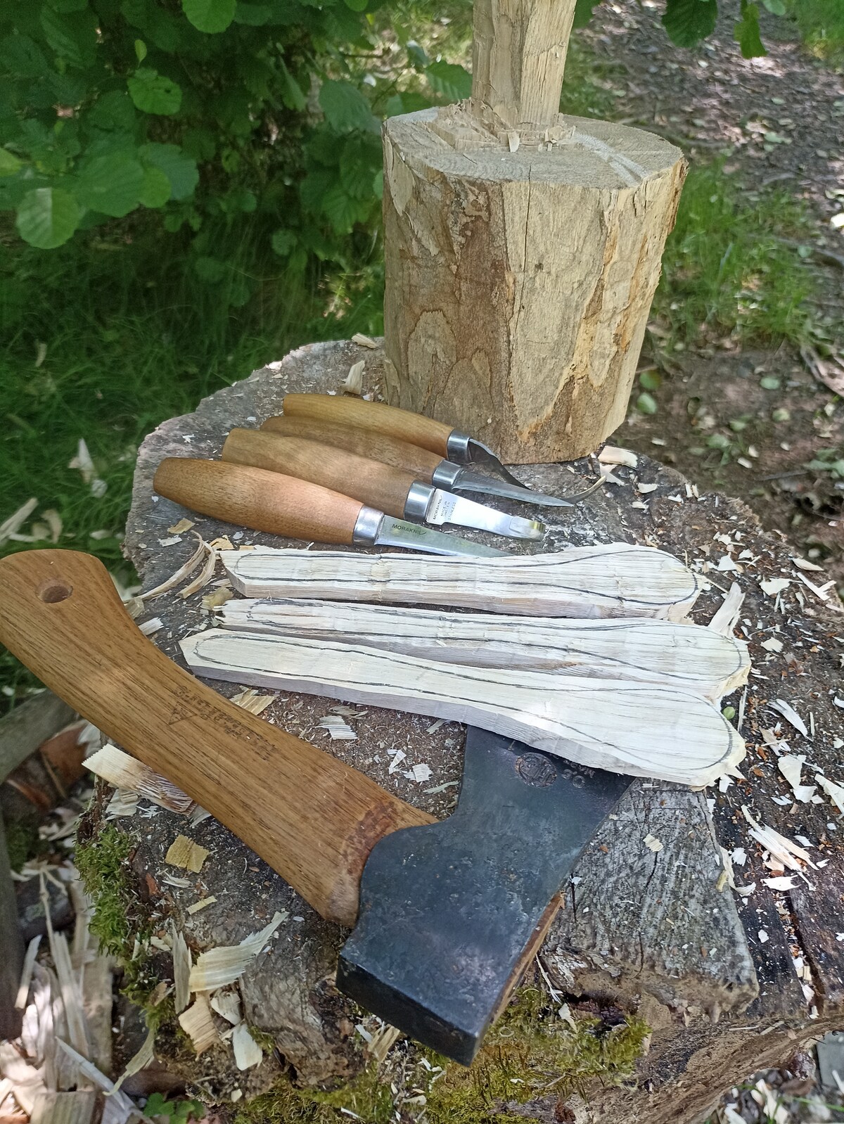 Make your own wooden spoon