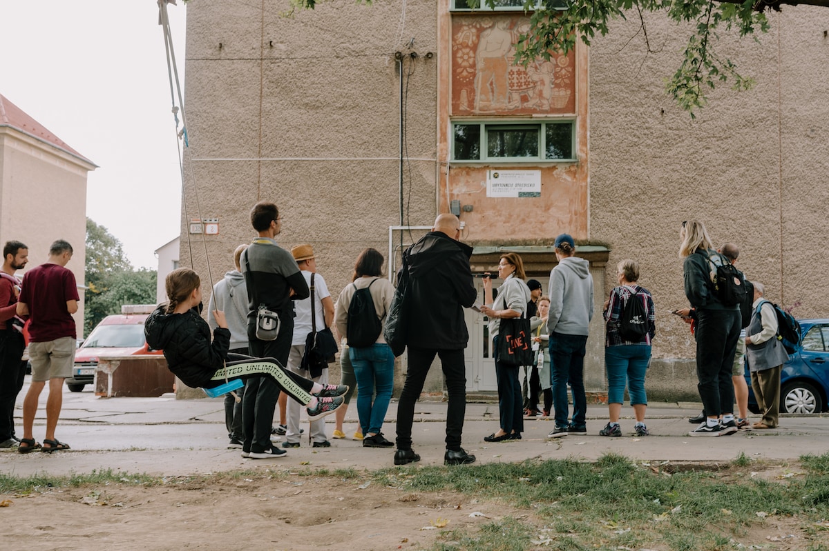 Housing estate as a gallery: Hidden sgraffito of Prievidza