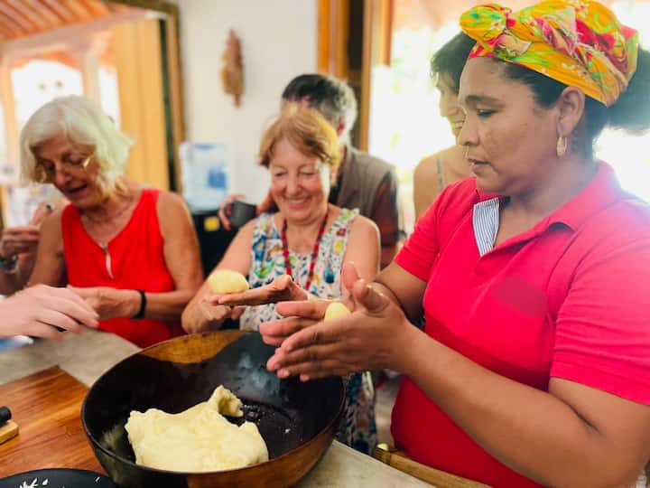 მოამზადეთ კარიმანიოლები ადგილობრივ შეფთან ერთად
