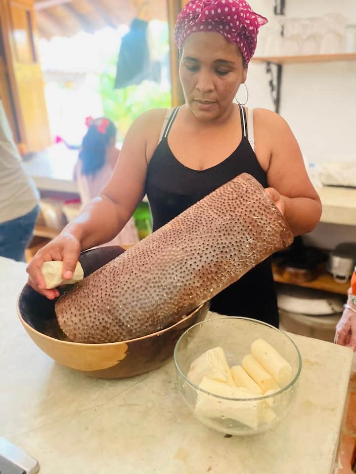 მოამზადეთ კარიმანიოლები ადგილობრივ შეფთან ერთად