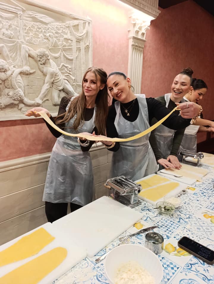 Roma: Darasa la Pasta na Tiramisù katika Trastevere