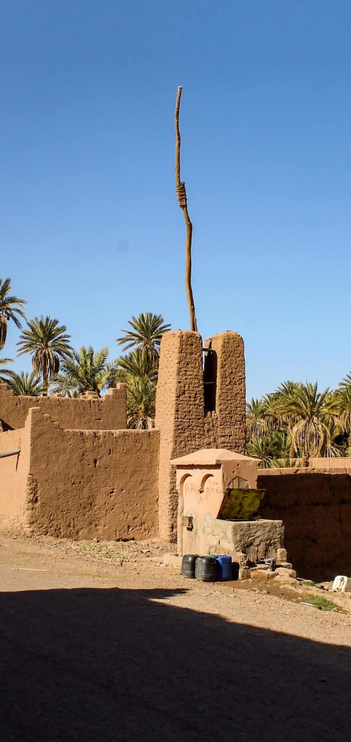 Vizitë në Kasbah Ksar Mhamid të vjetër