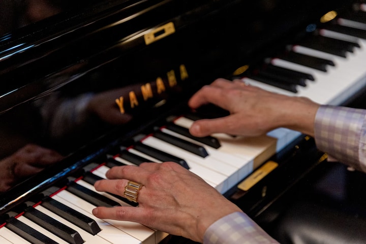 Jazz night in a 13th-century Paris vault · ☆4.98