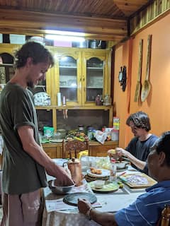 一起设计和品尝融合美食