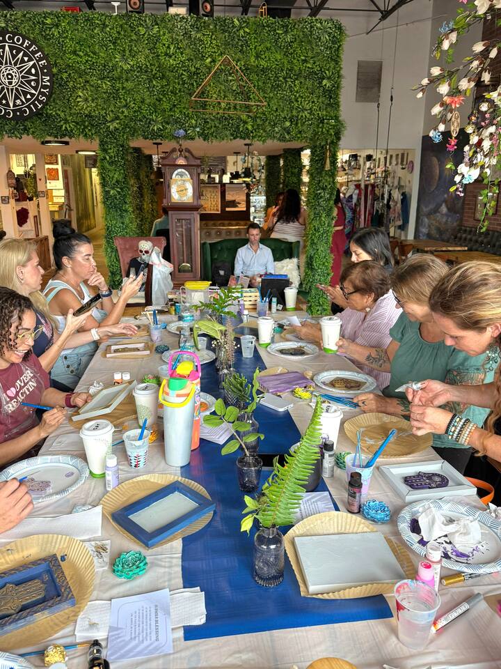 Taller de hamsa: arte, intención y empoderamiento