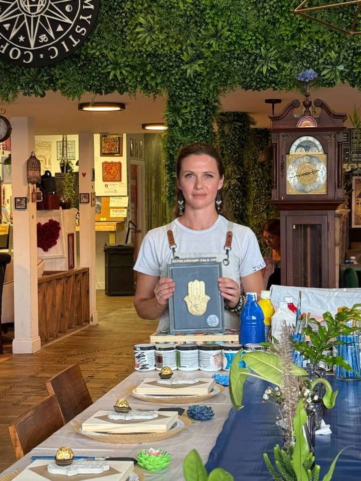 Taller de hamsa: arte, intención y empoderamiento