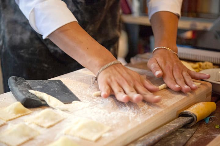 Clase de cocina de pasta auténtica y tiramisú