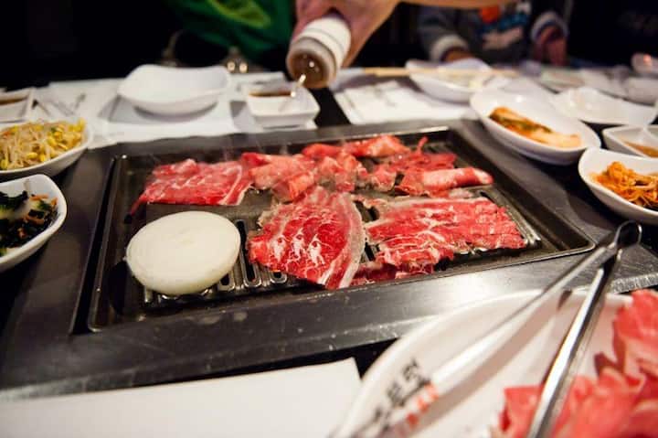 Shijo skarën koreane dhe eksploro Koreatown