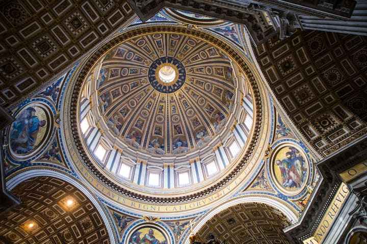 Dive into papal history at Vatican Grottoes