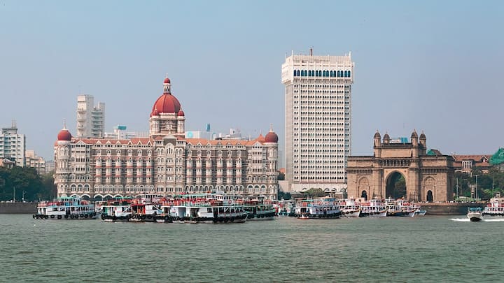 აღმოაჩინეთ ისტორიული ადგილები და დატკბით მუმბაის გემოებით