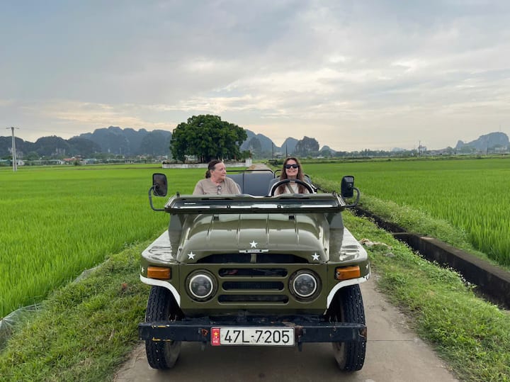 Ziara ya Saa 2 ya Jeep huko Ninh Binh