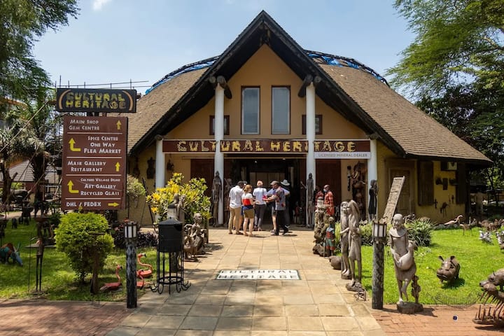 არუშის ფოტოტური: ადგილობრივი ცხოვრება, კულტურა და მუზეუმები