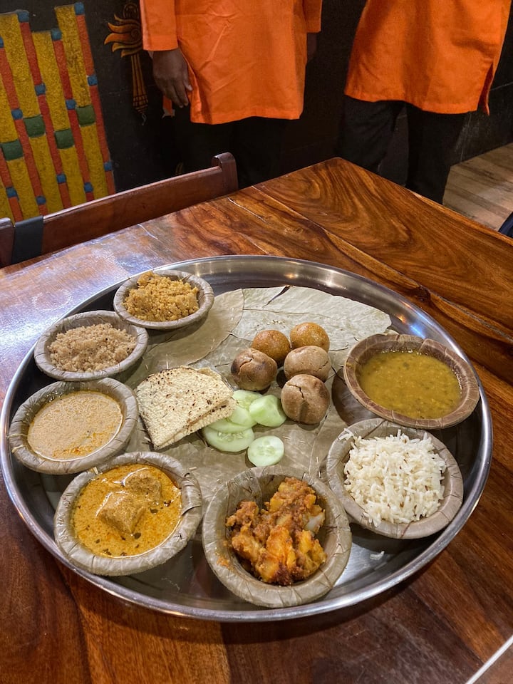 De wereldberoemde geschiedenis met koninklijk eten van Jaipur