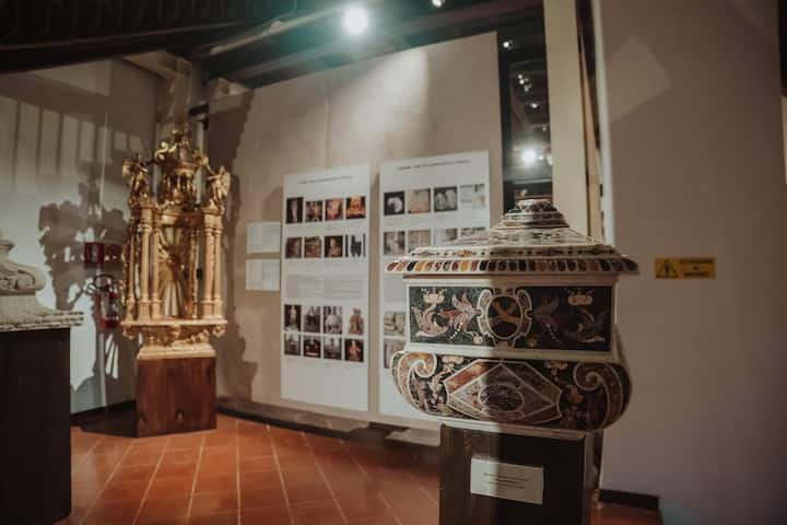 Zbuloni Manastirin e Santa Chiara me bileta