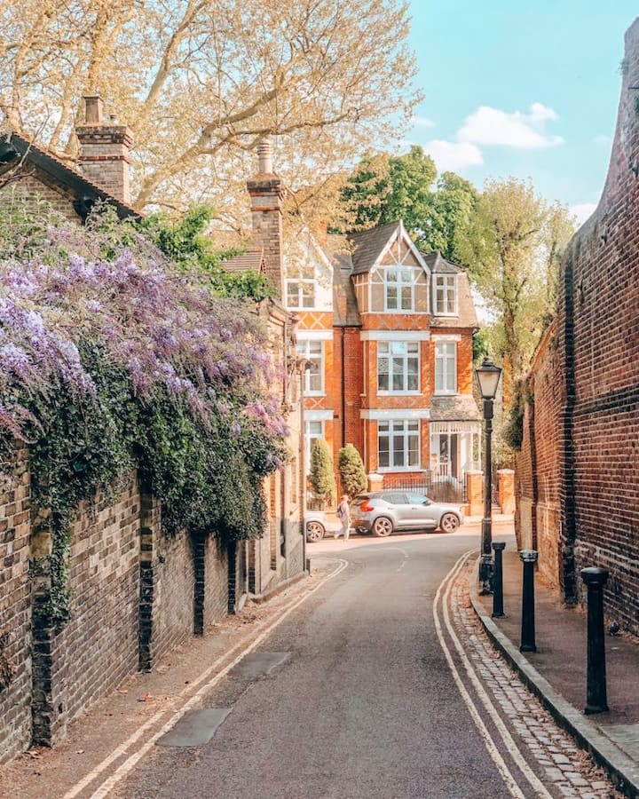 Gundua historia na nyumba za Hampstead