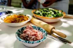 Cocina con la abuela Lucía en un horno de leña