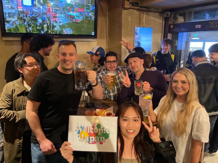 Découvrez les trésors de la vie nocturne de Shibuya lors d'une tournée des bars locaux