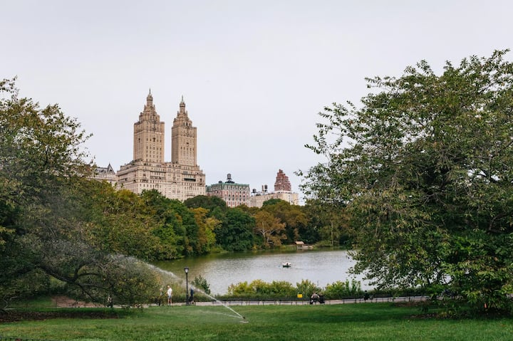 Recorrido en bicicleta con pedales por Central Park: joyas ocultas