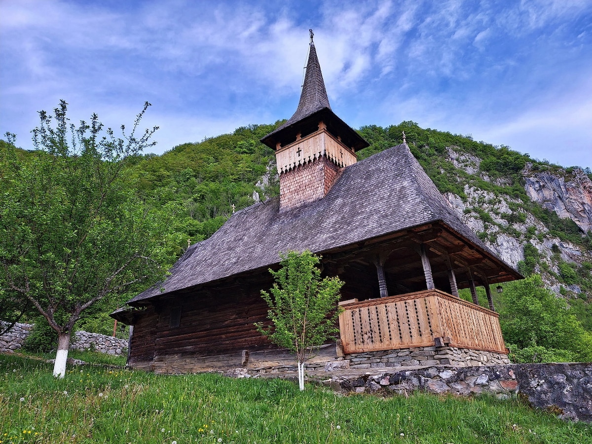 Day trip from Cluj for nature lovers