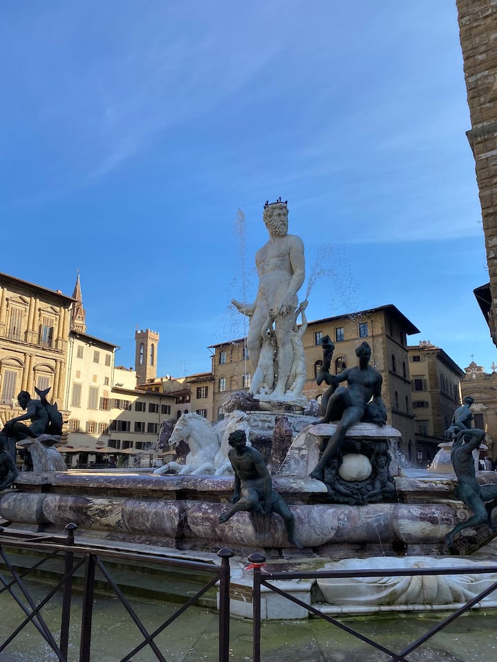Adéntrate en la historia del Palazzo Vecchio