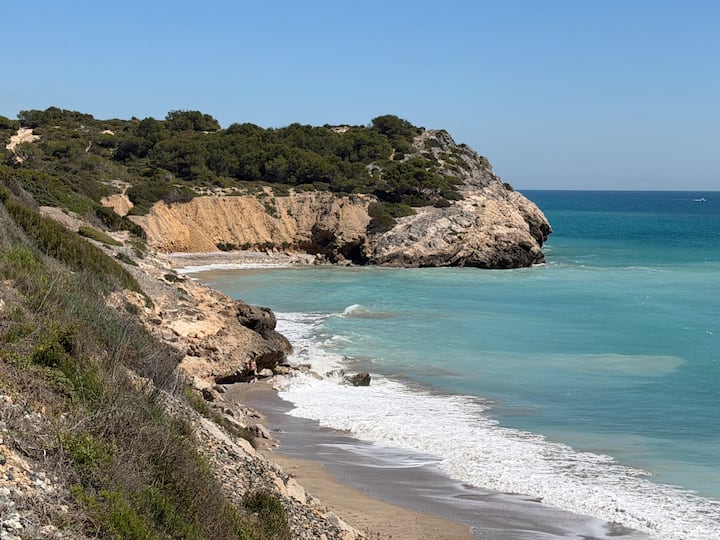 Hiking in Sitges from Barcelona