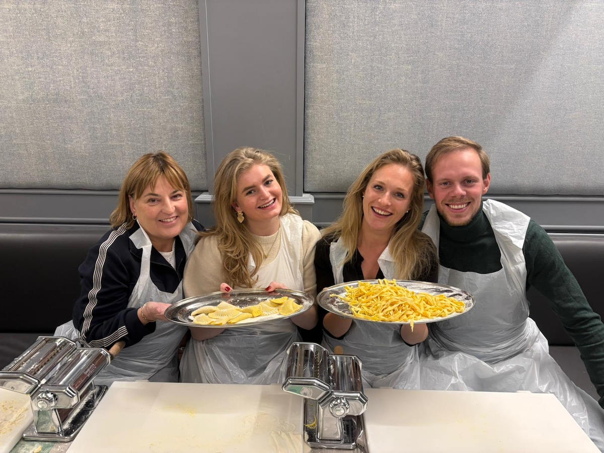 Rome: Pasta Class with Tiramisù by the Vatican
