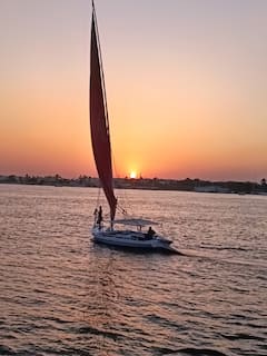 Excursión de un día completo de Hurgada a El Cairo