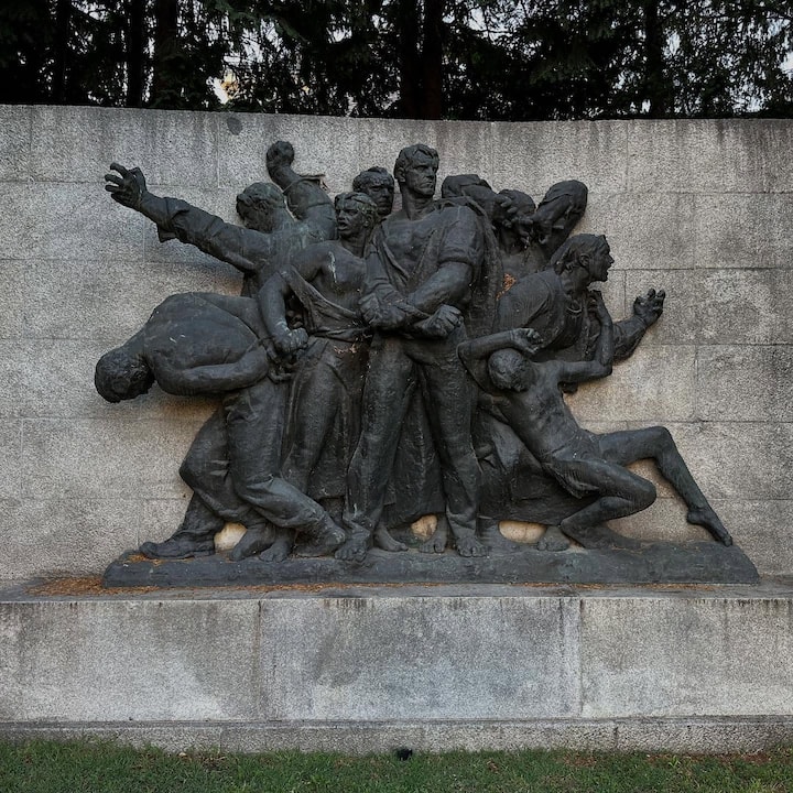 Yugoslav Experiment – From Golden Years to Tragedy