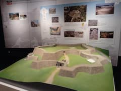 Paseo por el Castillo de Zakimi y el Museo Yuntanza en Okinawa