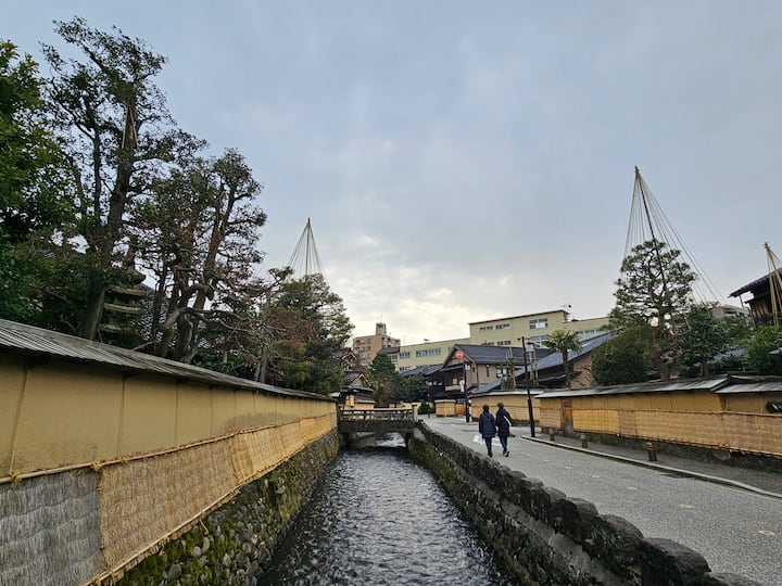 Shëtitje me tematikë samurajë, geisha dhe ninxha në Kanazawa