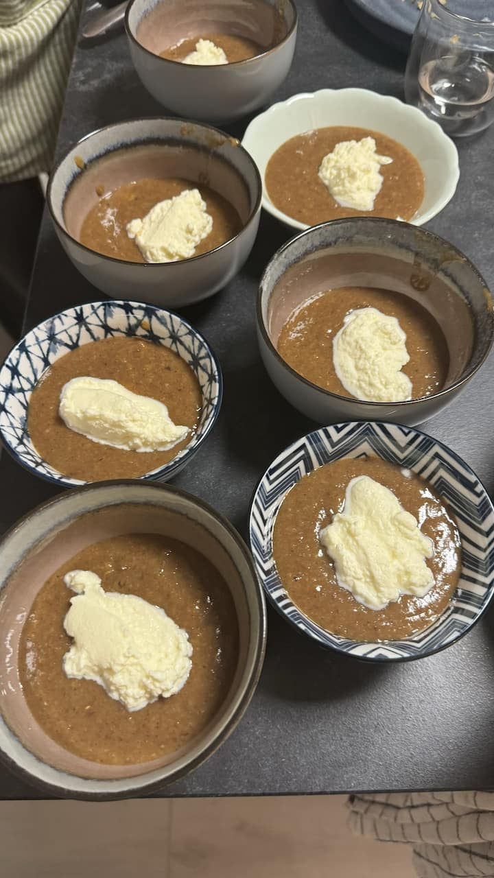 Përgatisim ëmbëlsirat tradicionale të Letonisë