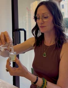 Make a Perfume Inspired by Ancient Rome