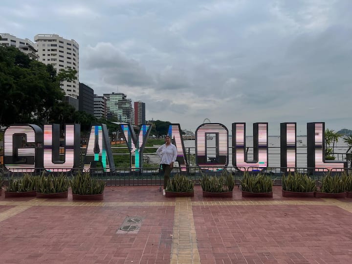 Escale à Guayaquil – Ville et aéroport