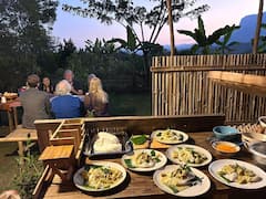 Comida del norte de Tailandia de la granja a la mesa en Chiang Dao