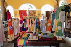 Prueba la experiencia vietnamita de Ao Dai en Nha Trang