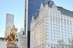 Secrets and History of Central Park on Foot