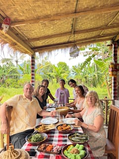 Cuisinez avec une famille balinaise chez elle
