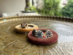The Embroidered Garden - Bijoux brodés