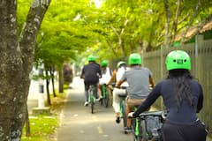 Visite de la ville de Medellín à vélo avec collation locale et café