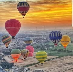 Vuelo en globo aerostático sobre el cielo de Luxor
