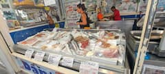 Saborea los sabores del mercado de Testaccio con una cata de vinos
