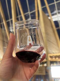 Introducción al vino de Ags con  Sommelier local