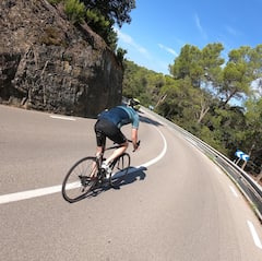 Aventura en bicicleta de ruta por Barcelona con un ciclista local