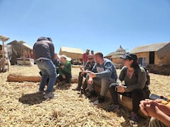 Îles flottantes des Uros du Titicaca