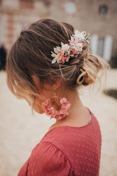 Diseña tu accesorio para el cabello preservado en París