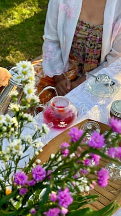 Crea tu propia mezcla de té de flores