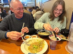Recorrido por bares e izakayas locales de Sapporo