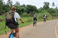 Diani: Recorre en bicicleta eléctrica los senderos del pueblo